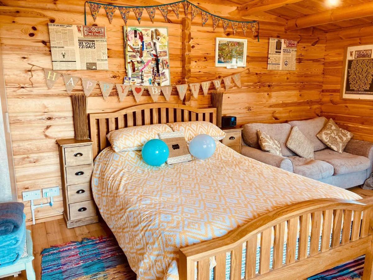 Отель The Retreat Hornblotton Экстерьер фото