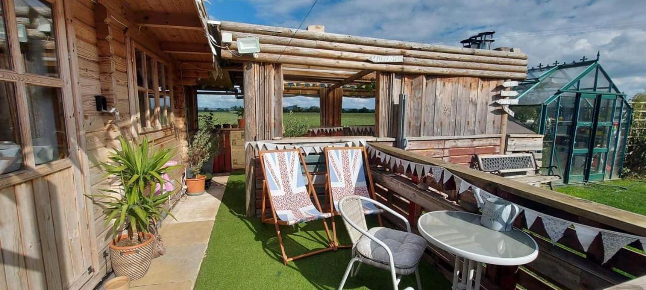 Отель The Retreat Hornblotton Экстерьер фото